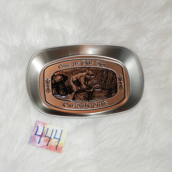 Tray - Picture 3 of 4